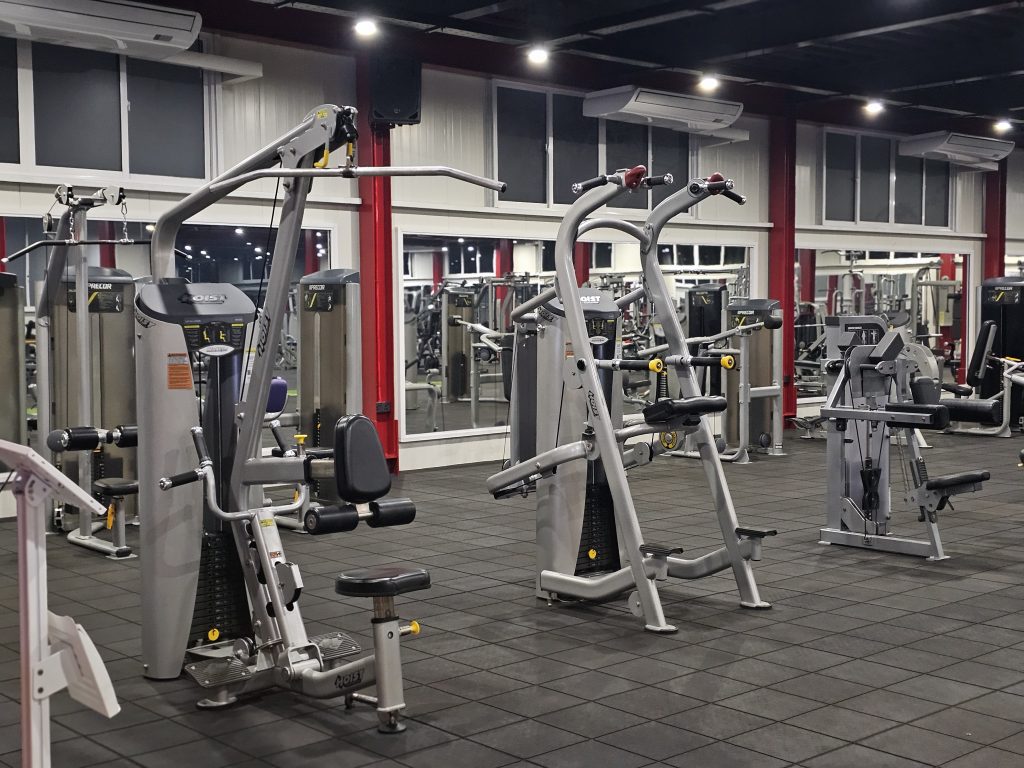 Revolucion Leisure Hub, 16 Dehiwala Road, Pepiliyana, Nugegoda, Colombo